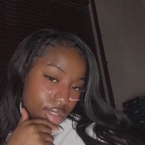 Meet your Posher, Carole